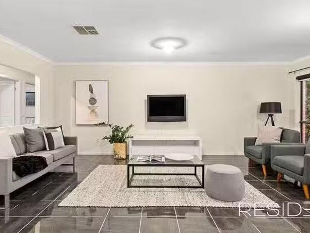 Rental! 118 Mernda Village Drive, Mernda, VIC 3754