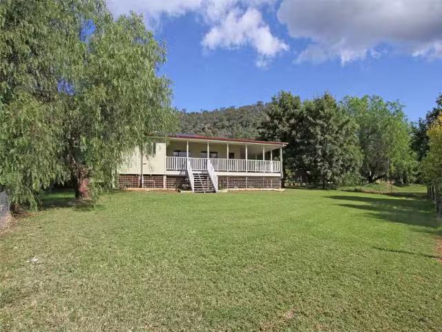Cheap 118B Milbrodale Road, Broke NSW 2330