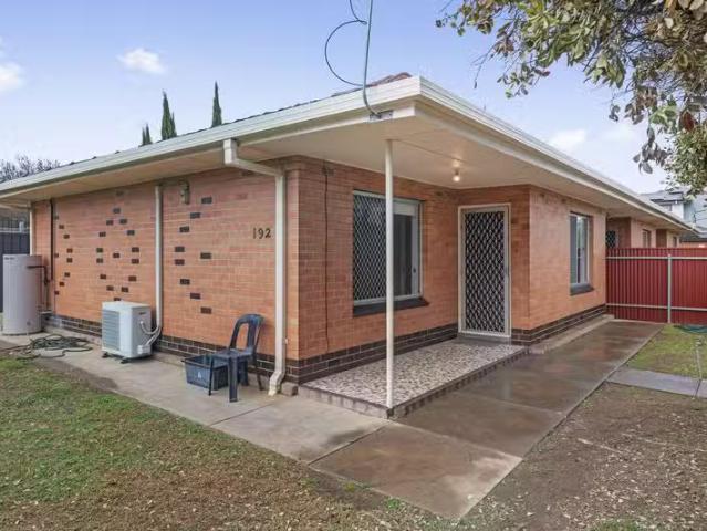 Rental! 1/192 Grange Road, FLINDERS PARK, SA 5025 House for.