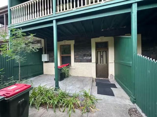 New 1/19 Hurtle Square, Adelaide House for rent Listed by Pro.