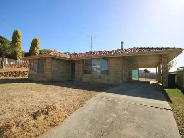 Nice 11 Egret Court, Australind, WA 6233