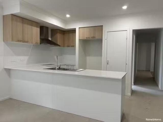 Cheap 11 Goderich Street, Munno Para Downs, SA 5115