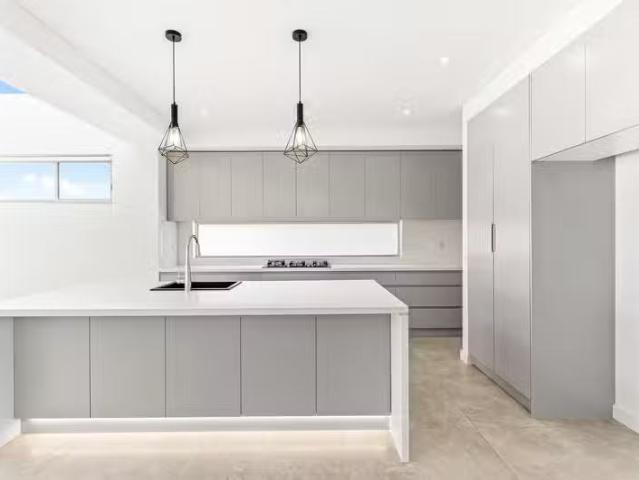 Rental! 11 Heath Street, Bexley North NSW 2207