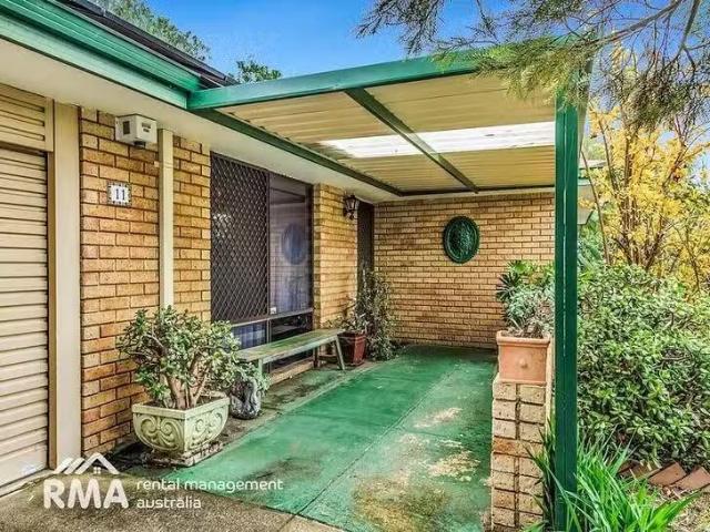 Just in! 11 Kelly Close, Parmelia, WA 6167