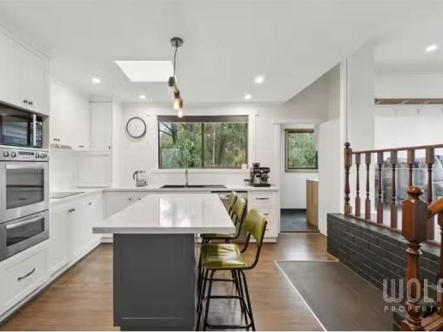 New 11 Moirunna Rd, Lindisfarne House for rent Listed by Lewi.