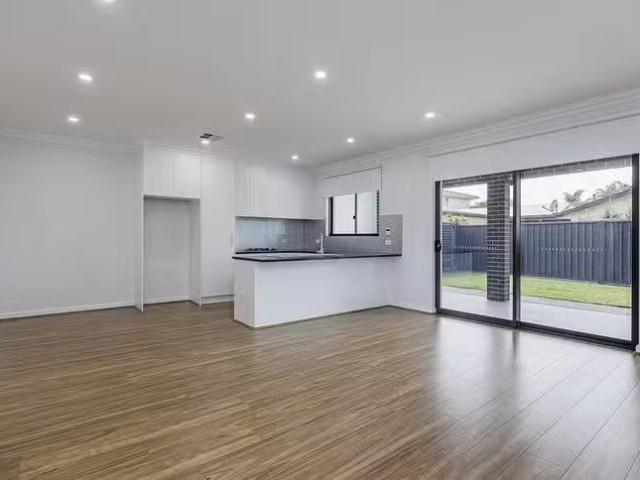 Cozy 11A Lisa Place, Grange, SA 5022