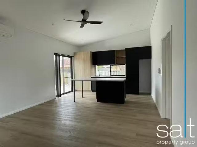 Cozy 120B Moreing Road, Attadale, WA 6156
