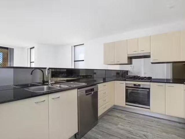Deal! 12/109 113 Avoca Street, Randwick, NSW 2031
