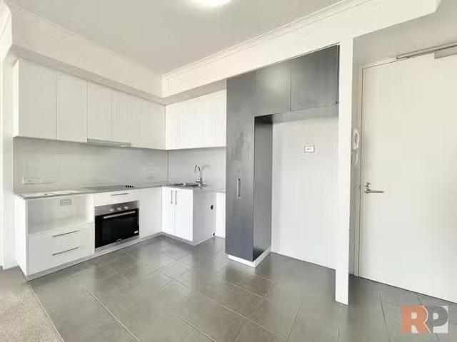For Rent! 124/15 Aberdeen Street, Perth, WA 6000