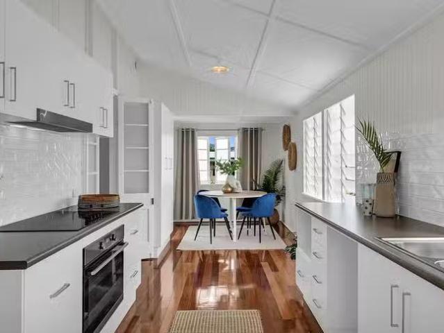 Deal! 124 Goodwin Street, Currajong, QLD 4812