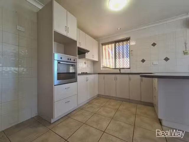 Unique 1/24 Healy Street, South Toowoomba, QLD 4350