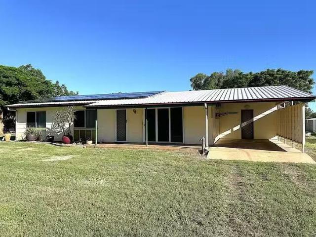 Just in! 125 Gidyea Street, Barcaldine, QLD 4725