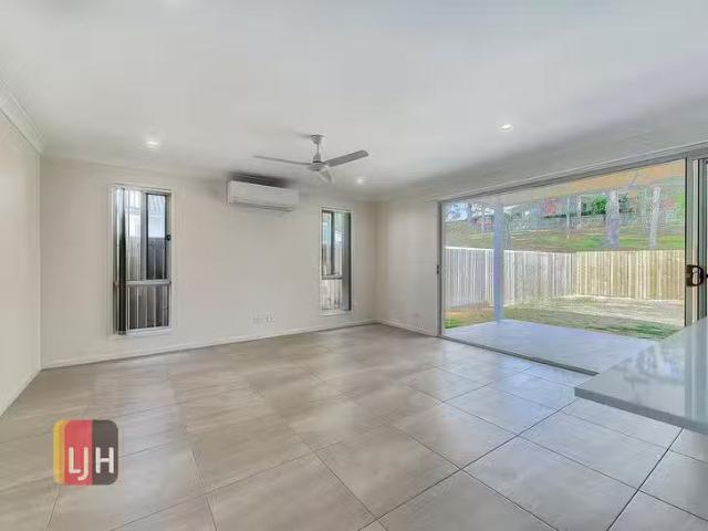 Just in! 126 Barton Street, Everton Park, QLD 4053