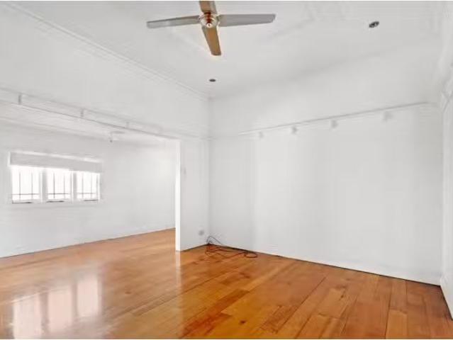For Rent! 127 Beck Street, Paddington House for rent Listed b.