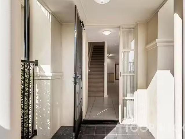 Unique 1/28 Claremont Road, Golden Grove, SA 5125