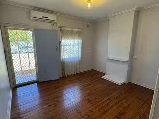 Cozy 12 Twyford Street, Elizabeth Grove, SA 5112
