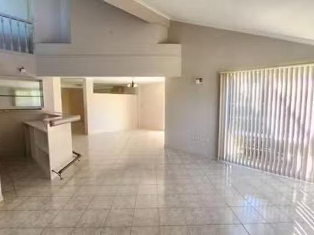 For Rent! 12 Calliandra Place, Sinnamon Park, QLD 4073