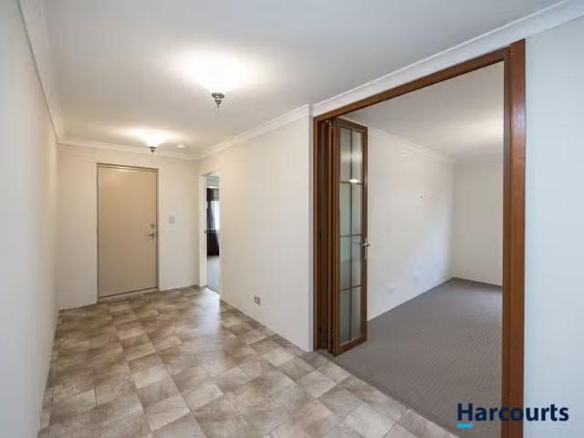 Cozy 12 Doochary Street, BULLSBROOK, WA 6084 House for Rent