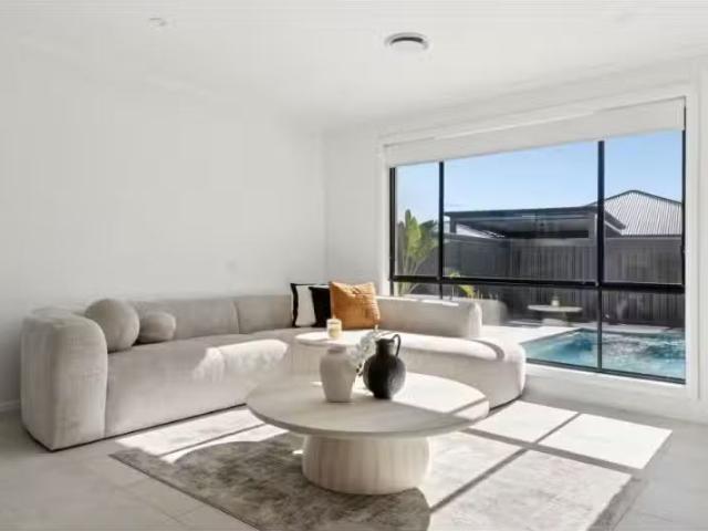 Unique 12 Ingall Loop, Catherine Field House for rent Listed.