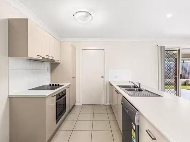 Nice 12 Lila Drive, Cotswold Hills, QLD 4350