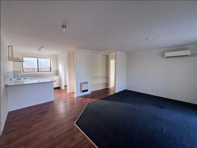 For Rent | 12 month Lease, available 8th September