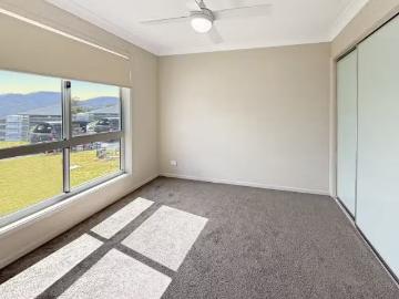 Unique 1/30 Wattle Street, Kootingal House for rent Listed by.