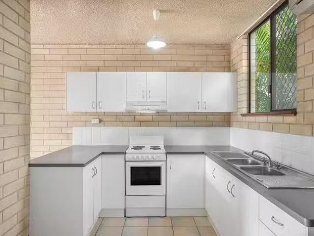 Charming 1/36 Murray Street, North Ward, QLD 4810