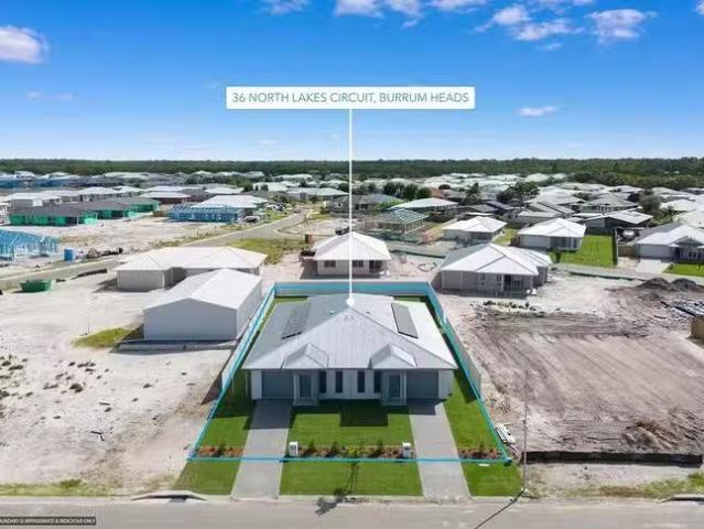 Unique 1/36 North Lakes Circuit, Burrum Heads, QLD 4659