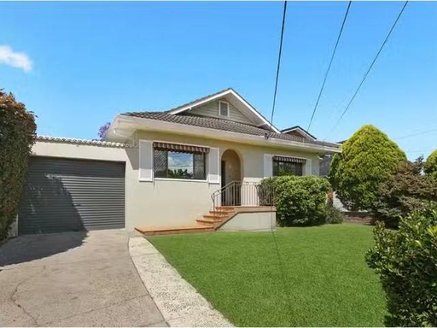 Just in! 17 Turner Avenue, CONCORD House for rent Listed by U.