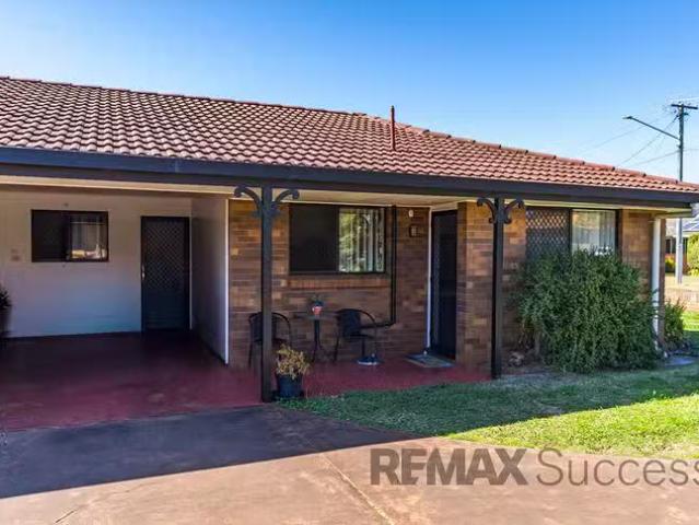 Deal! 1/7 Zimmerle Street, Harristown, QLD 4350