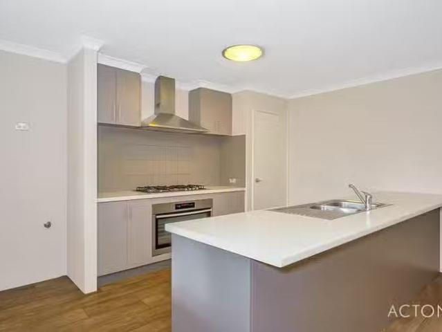 Rental! 17 Harvey Crescent, South Yunderup, WA 6208