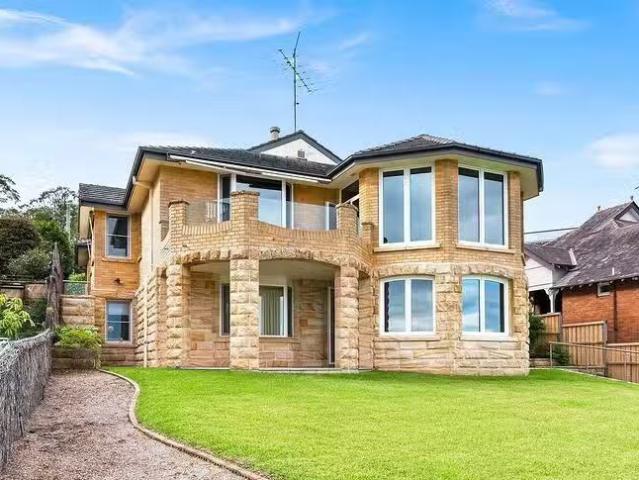 For Rent! 17 Huntleys Point Road, Huntleys Point, NSW 2111