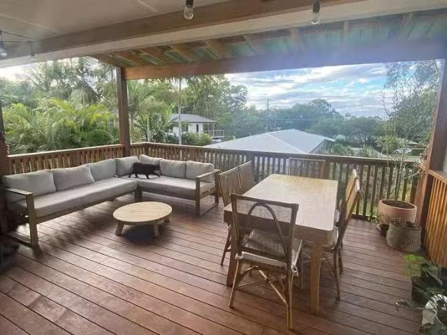 Just in! 17 Reading Street, Russell Island, QLD 4184