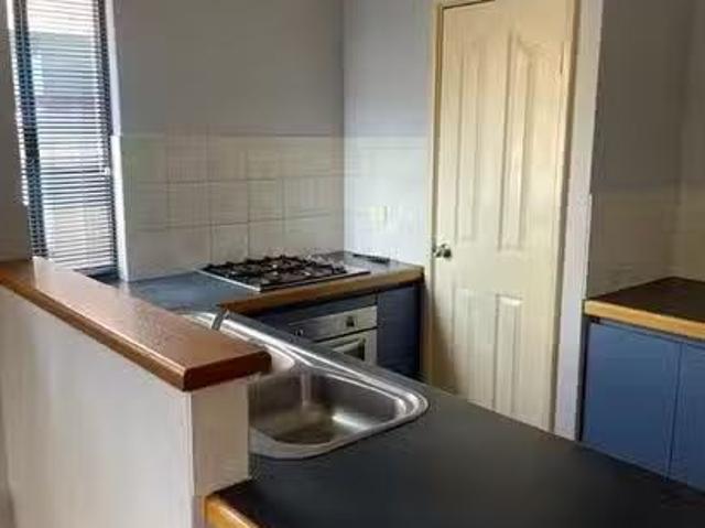 For Rent! 17C Mars Street, Carlisle, WA 6101