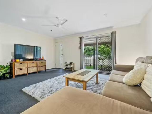 Unique 14/45 Rudge Street, WOODRIDGE, QLD 4114 Villa for Rent