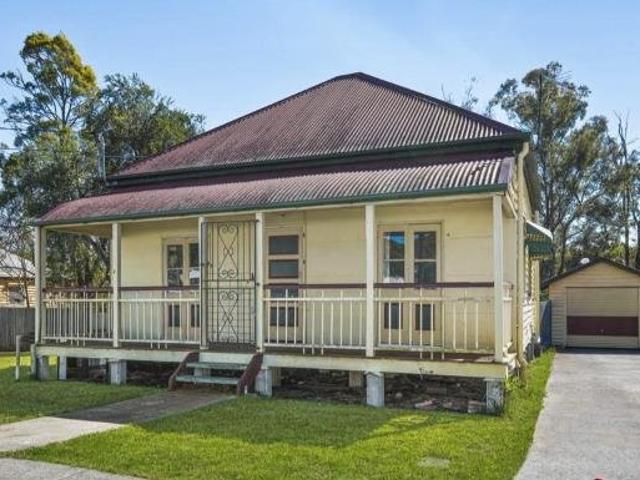 FOR RENT 1/44 Railway Street, Booval QLD 4304