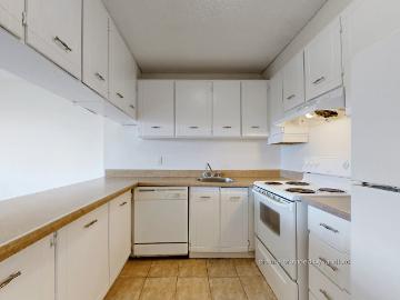 Apartment for rent in Halton - Air conditioning