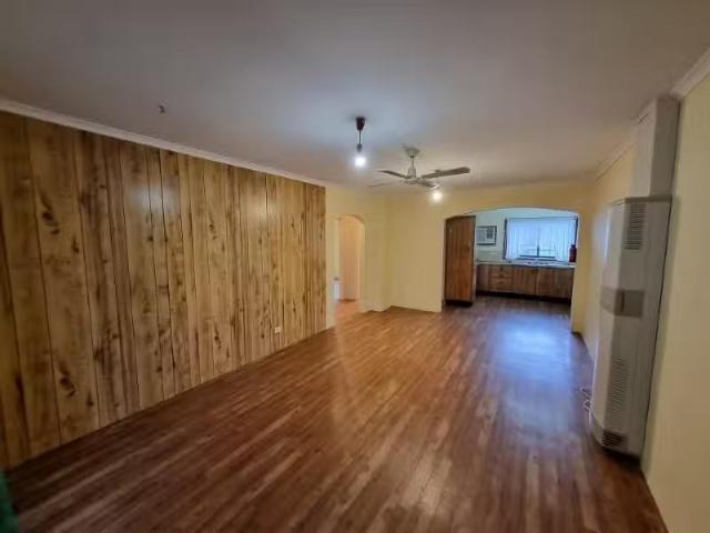 Cozy 1/488 Kaitlers Road, Lavington Apartment for rent Listed.