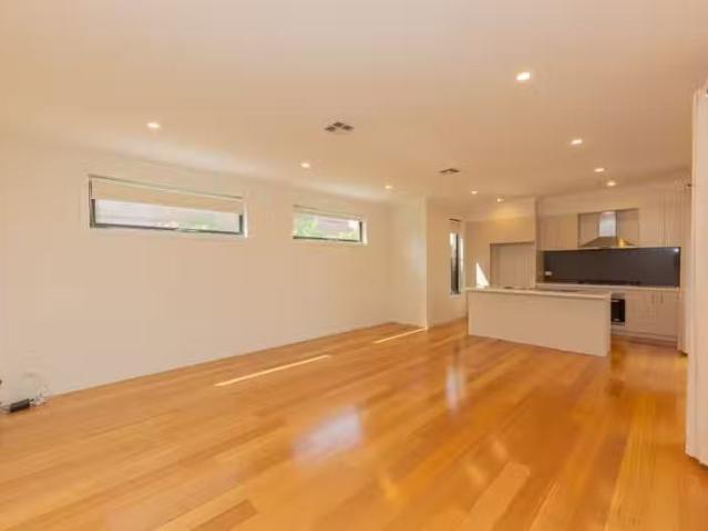 New 1/48 50 Hamel Street, Box Hill South VIC 3128