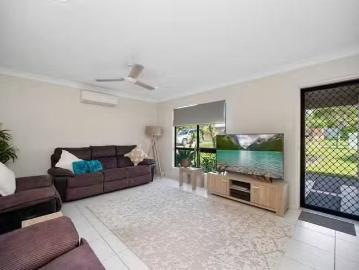 Just in! 149 Kennard Circuit, Bushland Beach, QLD 4818