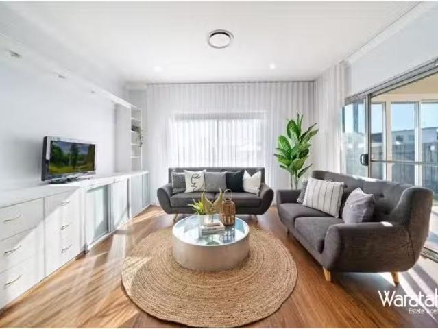 Nice 14 Albatross Avenue, Marsden Park House for rent Listed.