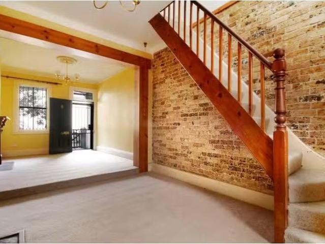 Just in! 14 Chalder Street, NEWTOWN Property for rent Listed.