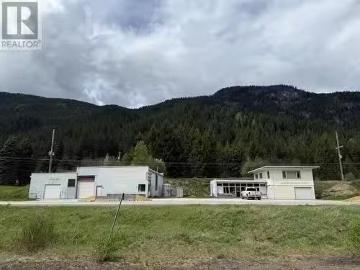 Charming 1503 3A Highway, Castlegar, BC, V1N 4M7 commercial.