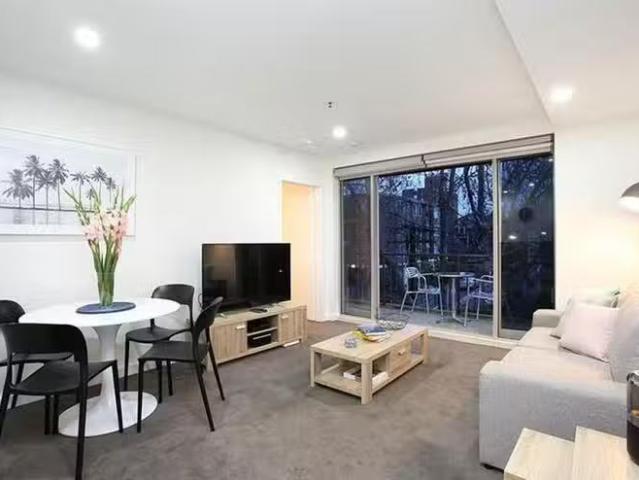 For Rent! 15/12 Acland Street, St Kilda, VIC 3182