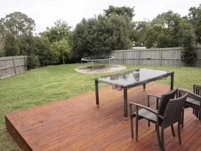 Cheap 152 Smith Road, Woodridge, QLD 4114