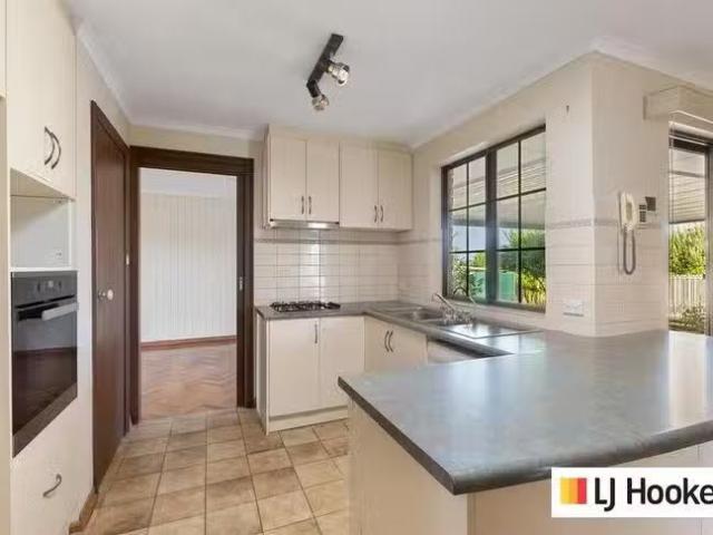Charming 159 The Cove Road, Hallett Cove, SA 5158