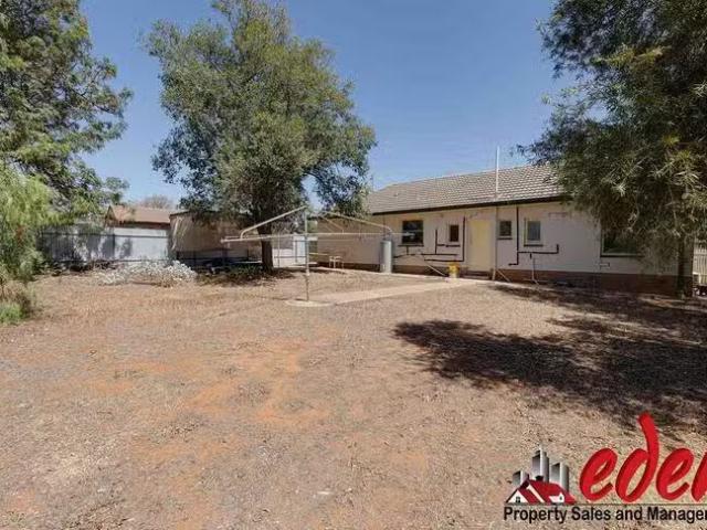 Cozy 15 Andrews Road, Elizabeth Downs, SA 5113