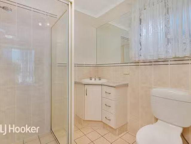 Unique 15 Eva Road, Munno Para West, SA 5115