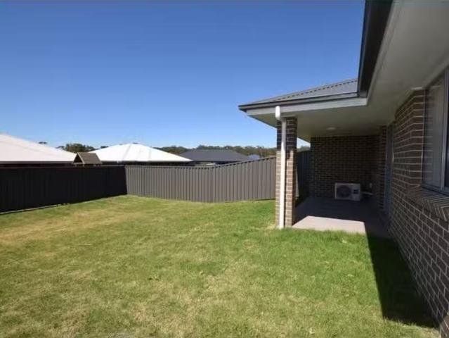 Cheap 15 Hastings Parade, Susinteraction Inlet Townhouse for r.