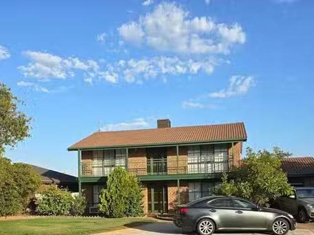 Cozy 15 Keats Crescent, Whyalla Stuart, SA 5608
